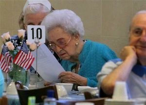 Klicken um zu vergrößern elderly