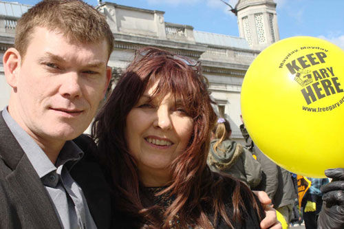 Klicken um zu vergrößern Gary McKinnon, UFO-Hacker