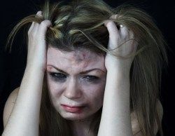 Klicken um zu vergrößern Vergewaltigungsopfer, Trauma, Opfer von Gewalt