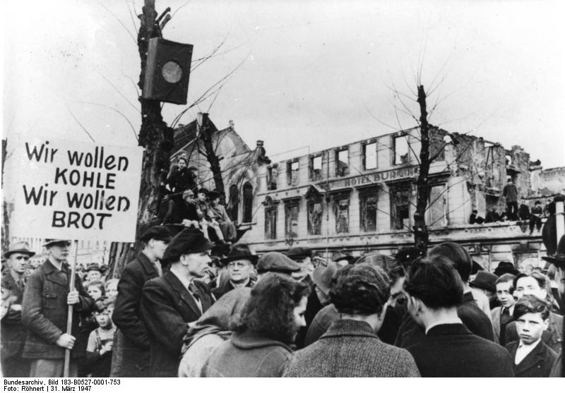 Krefeld, Hungerwinter, Demonstration 1947