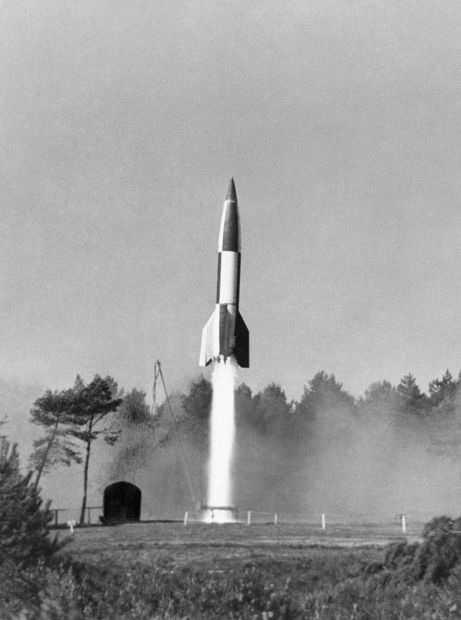 V2 Rocket - V2 Rakete 10 Oktober 1945