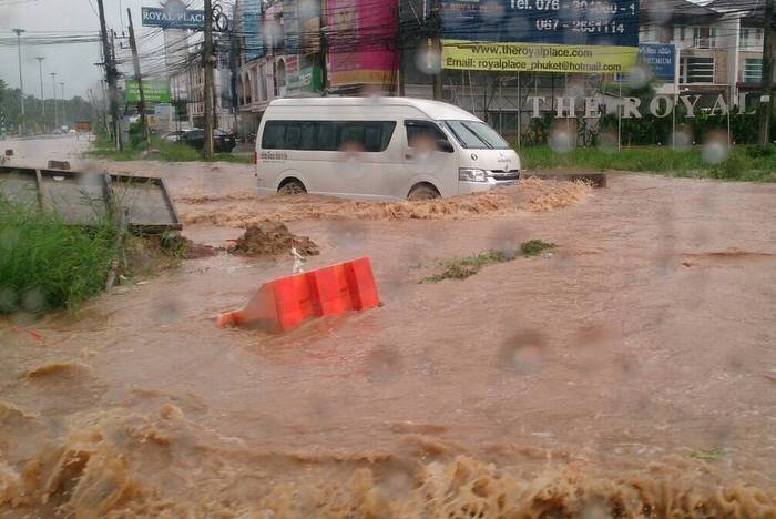 Überschwemmungen Phuket Thailand August 2015