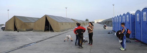 Flüchtlinge ungarische Grenze