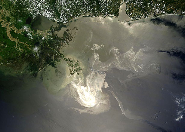 Ölpest nach der Explosion der Deepwater Horizon Mai 2010