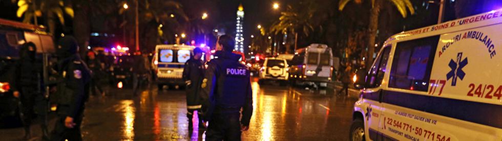  In Tunis kamen am Dienstag mehrere Menschen bei einer Explosion eines Busses der Präsidentengarde ums Leben.