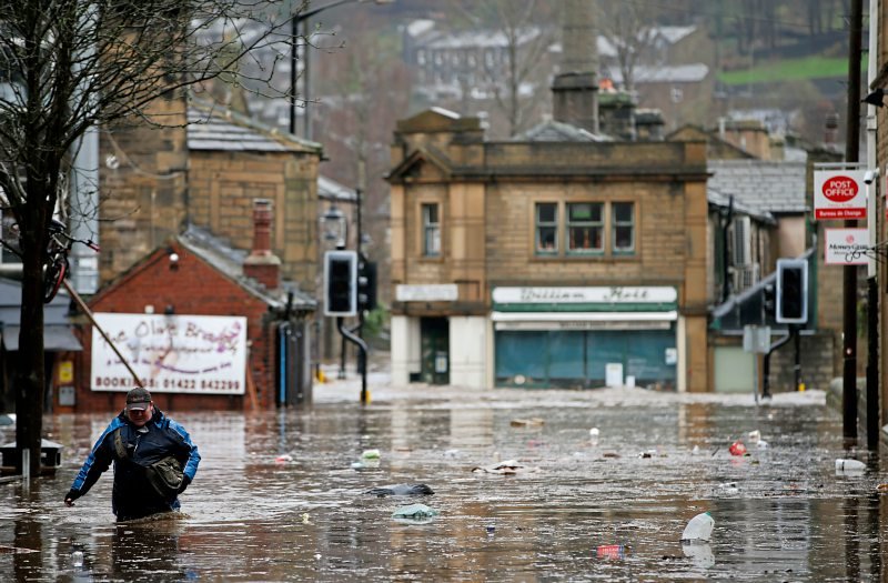 Starker Regen überschwemmte Englands Straßen. Dezember 2015