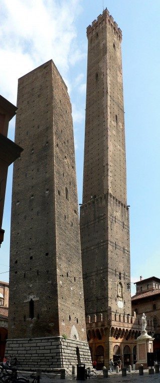 Bologna towers