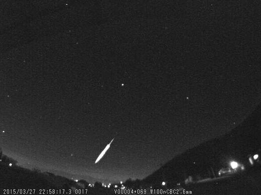 Japan Fireball Meteor 27MAR2015 März 2015