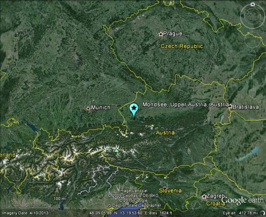 Austria Fireball Meteor 03JUN2015 fragmentation 