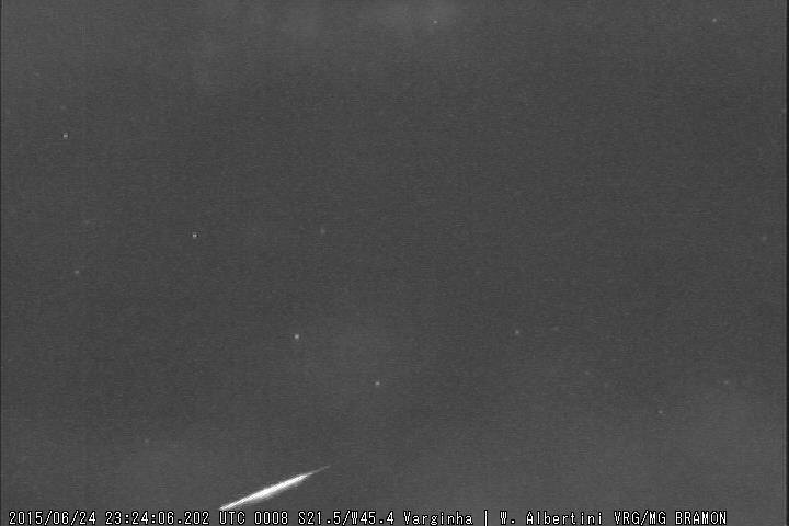 Estscao, VRG-MG, Brasil Meteor 2324 UTC 24JUN2015