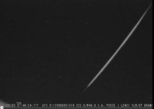 Sao Paulo, Brasil Meteor 0740 UTC 20JUN2015