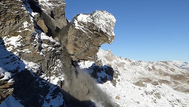 Spektakulärer Bergsturz im Wallis Oktober 2015