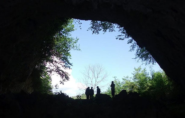 Satsurblia-Höhle in Georgien
