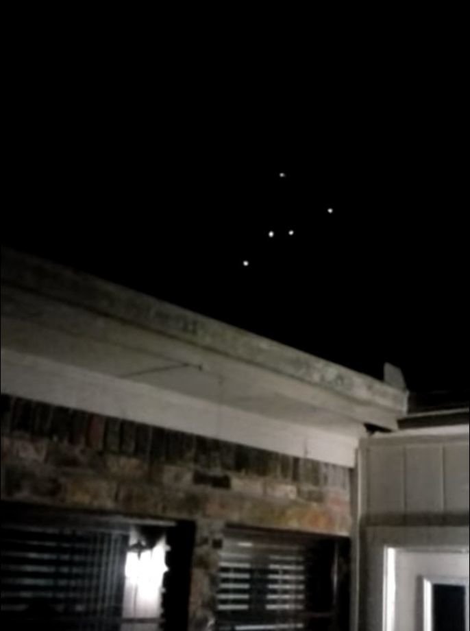 Heimvideo aus Conroe, Texas, UFO Lichter