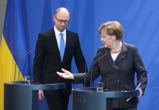  Angela Merkel und Arseni Jazenjuk 