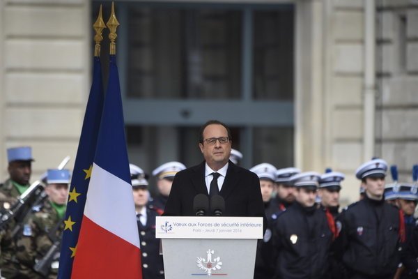 Klicken um zu vergrößern Francois Hollande