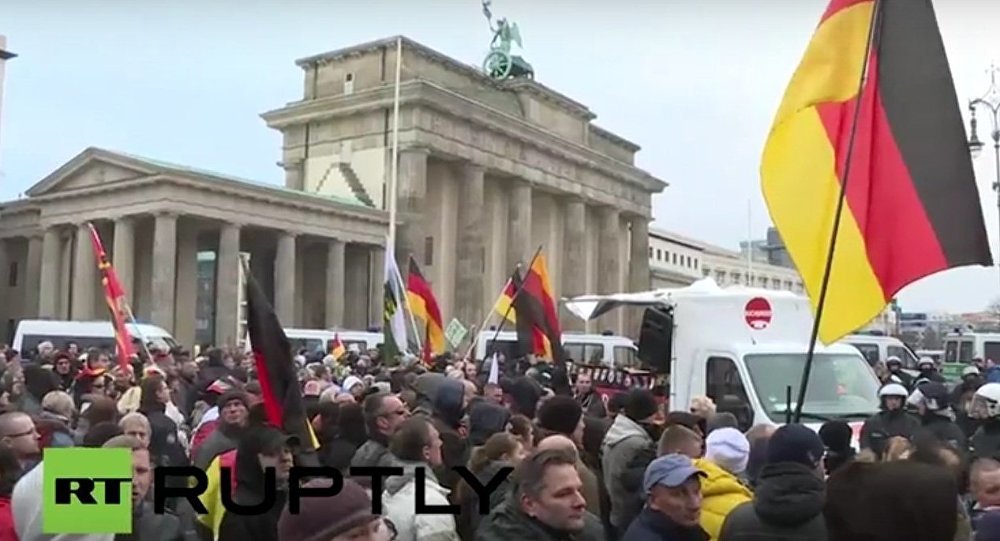 Anti-Merkel Demo in Berlin