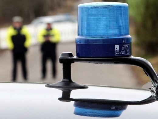 polizeiauto, rundumleuchte
