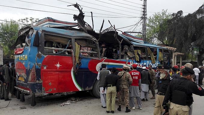 busbombe pakistan