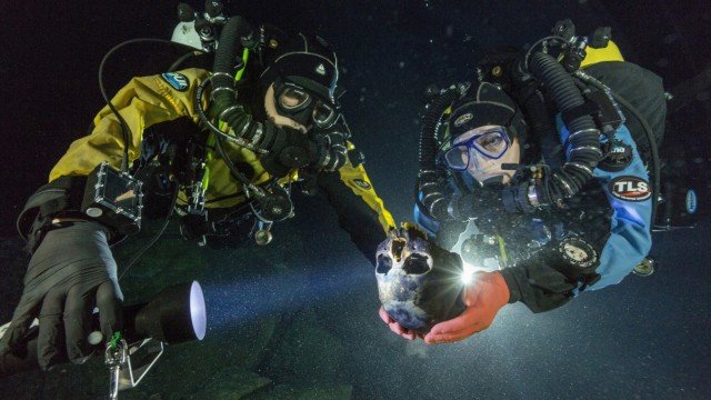 Forscher Unterwasserhöhle Mexiko