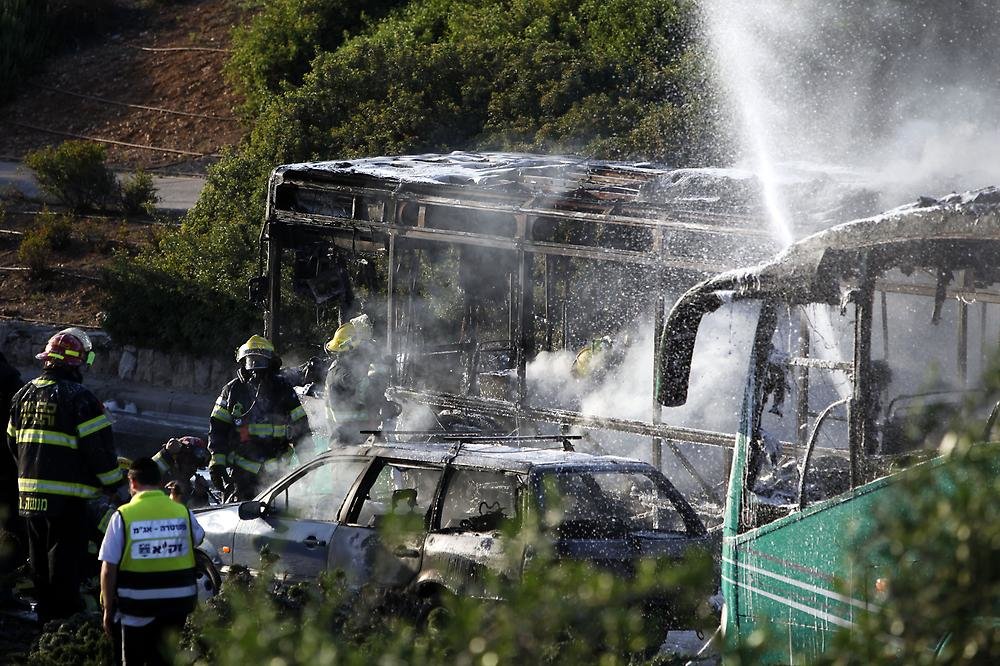 bus explodiert