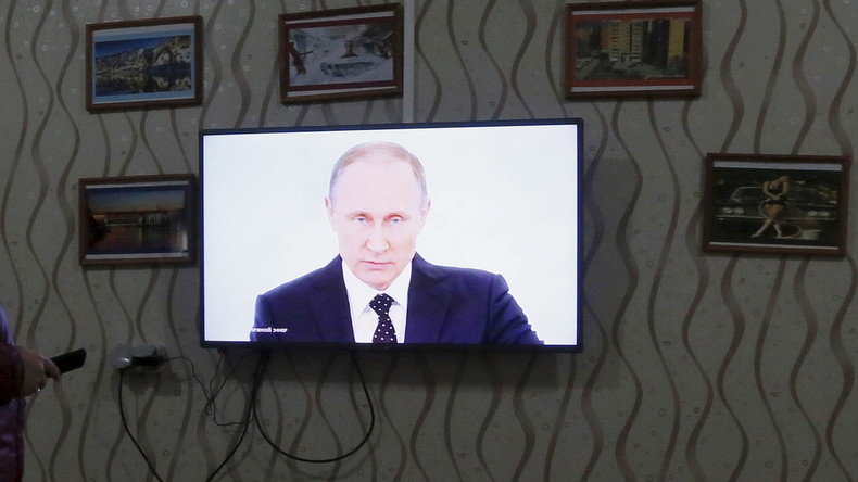Medienbild Putin Flachbildschirm