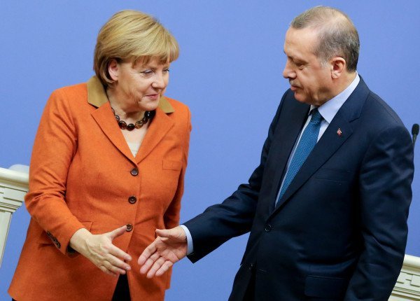 Klicken um zu vergrößern Merkel Erdogan