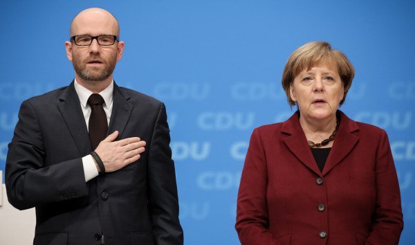 Klicken um zu vergrößern Merkel Peter Tauber