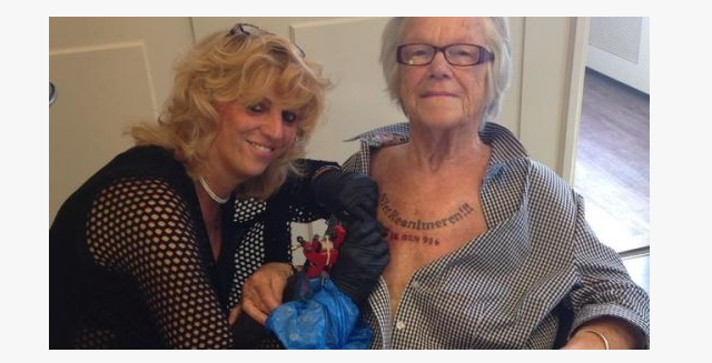 Sterbetatoo,91-jährige mit Tätowierung 