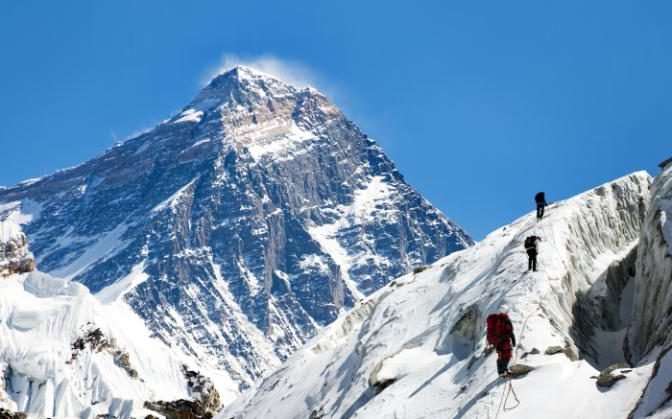 Ekspedicija vegana na Mount Everest: 3 osobe umrle od visinske bolesti, 30 oboljelo