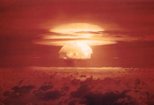 Klicken um zu vergrößern Atomwaffentest