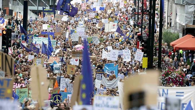 demonstranten london