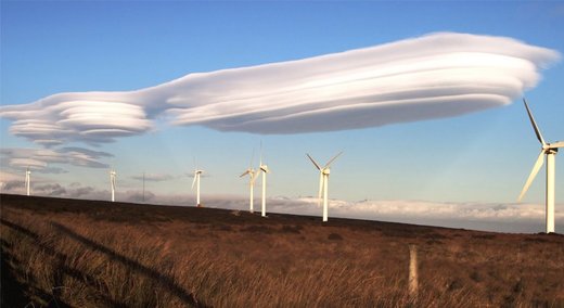 Lenticular cloud