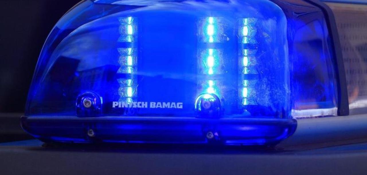 Blaulicht, Polizeieinsatz, polizei symbolfoto