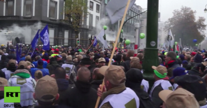 Proteste Armee gegen Polizei in Brüssel