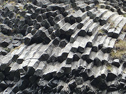 kristallisierte Lava, Basalt kristallin