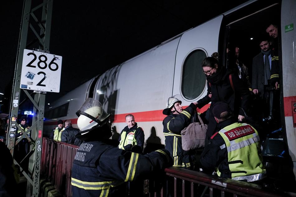 feuerwehr ice hamburg