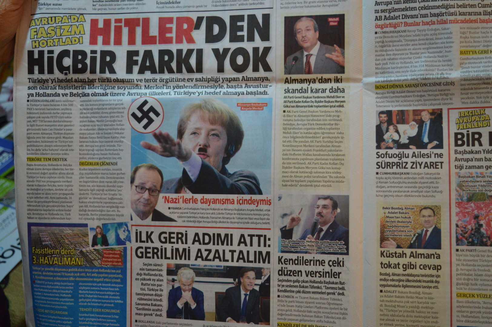 Merkel Zeitung Hitler