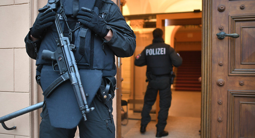 Razzia, Polizei