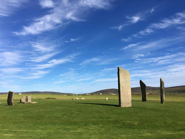 Die „Stones of Stennes“ Orkney-Inseln