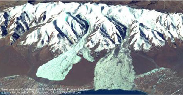 Vollends rätselhaft aber wurde es, als im September 2016 direkt daneben ein weiterer Gletscher kollabierte.