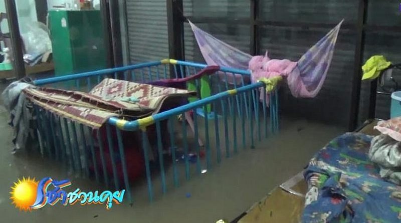 Chiang Mai von plötzlichen sintflutartigen Regenfällen überschwemmt