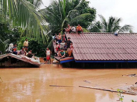 überschwemmung laos