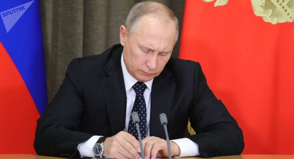 Putin schreibt writing