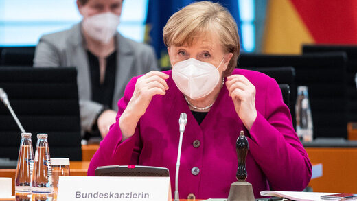 Merkel Maske