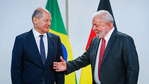 Pressekonferenz mit Scholz: Brasiliens Lula lässt die Luft aus der deutschen Blase