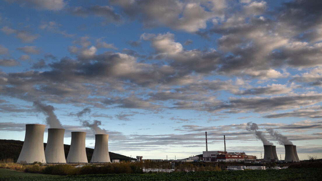 Archivbild: Kernkraftwerk Mochovce in der Slowakei