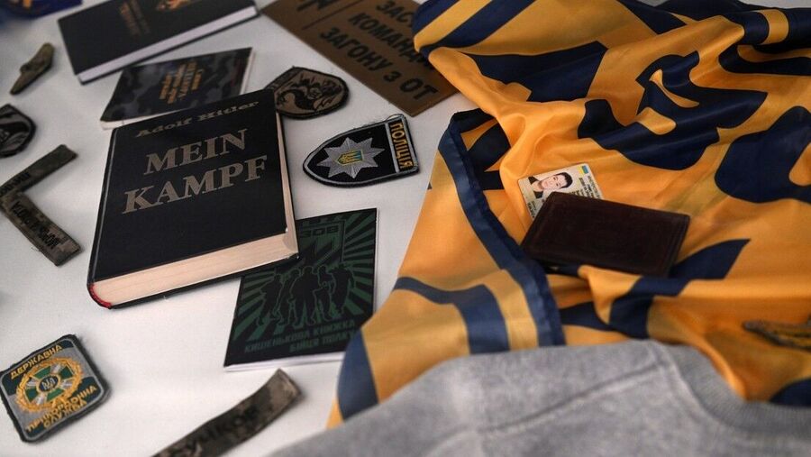 Klicken um zu vergrößern Mein Kampf Ukraine