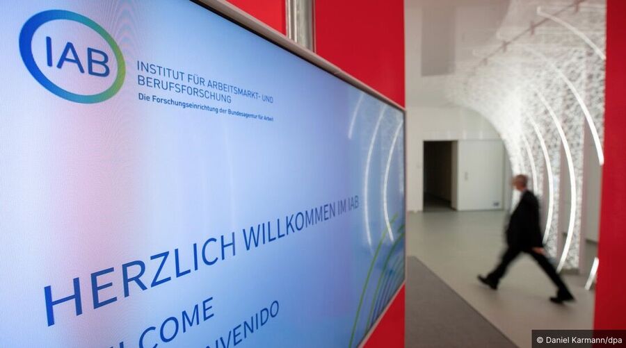 Klicken um zu vergrößern institut für arbeitsmarkt- und berufsforschung, iab