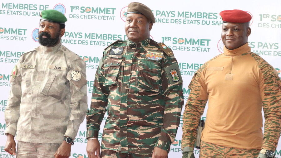 Klicken um zu vergrößern Sahel Staaten Niger Burkina Faso Mali